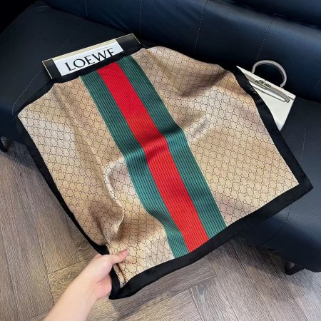 منديل جوتشي