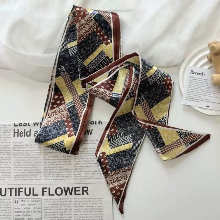 سكارف بني2028