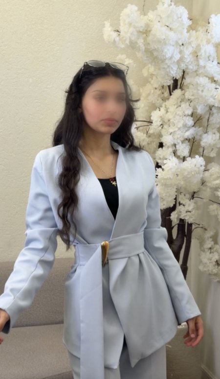 ازرق