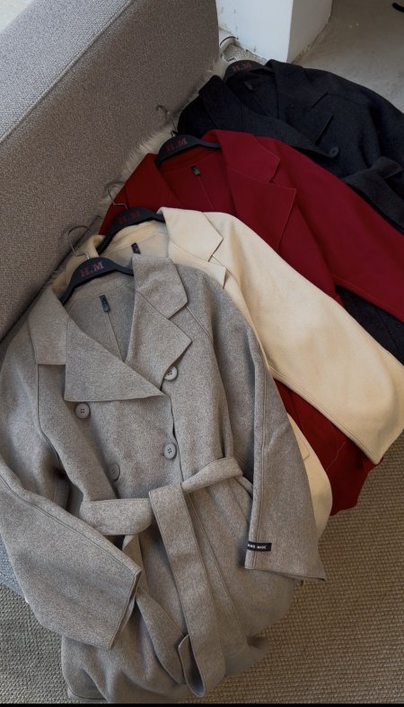 جكيت جوخ طويل