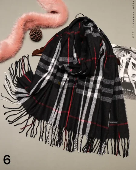 سكارف كاروهات اسود